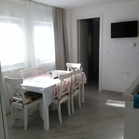 Apartament Sciare Comodi *
